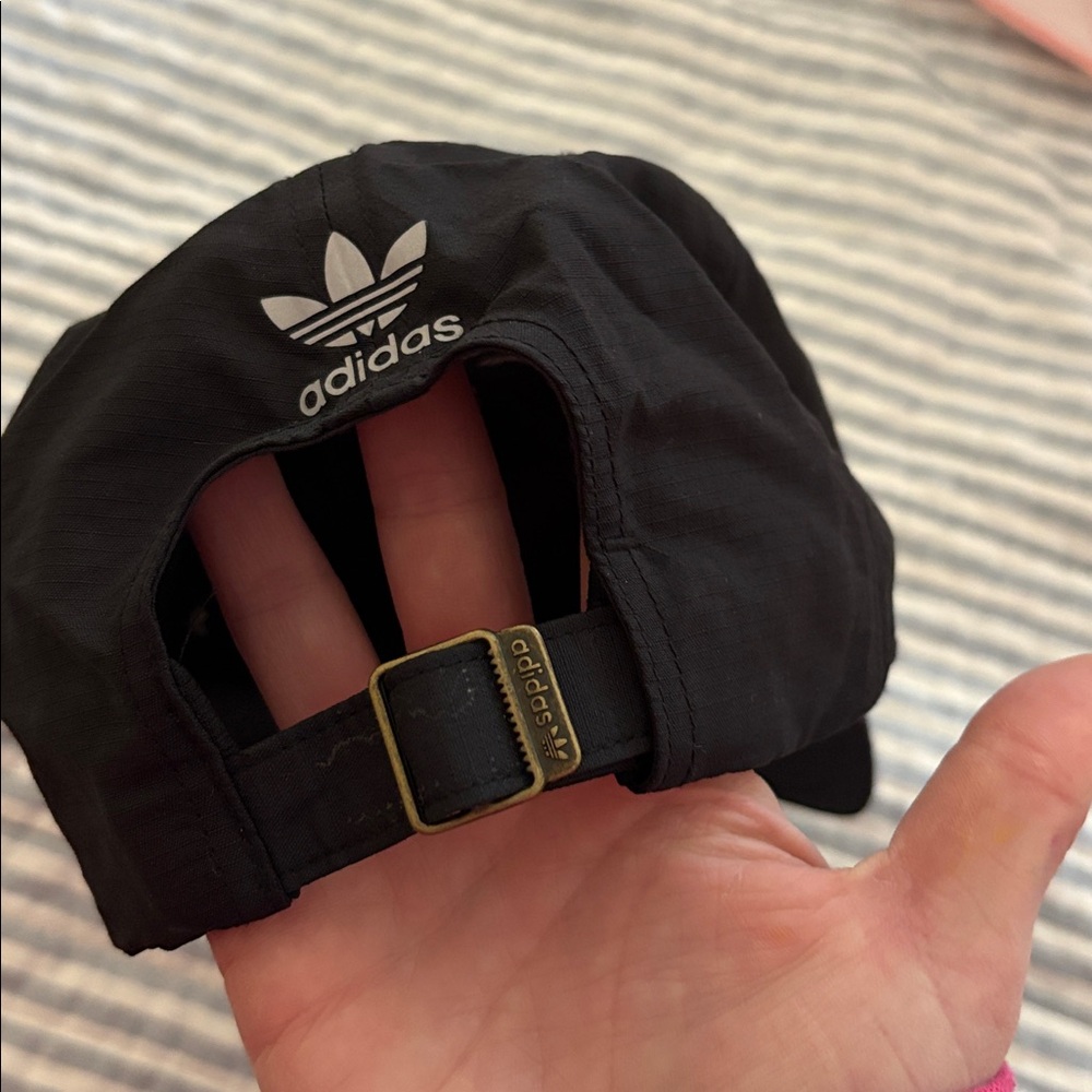 Adidas Hat - Picture 4 of 5